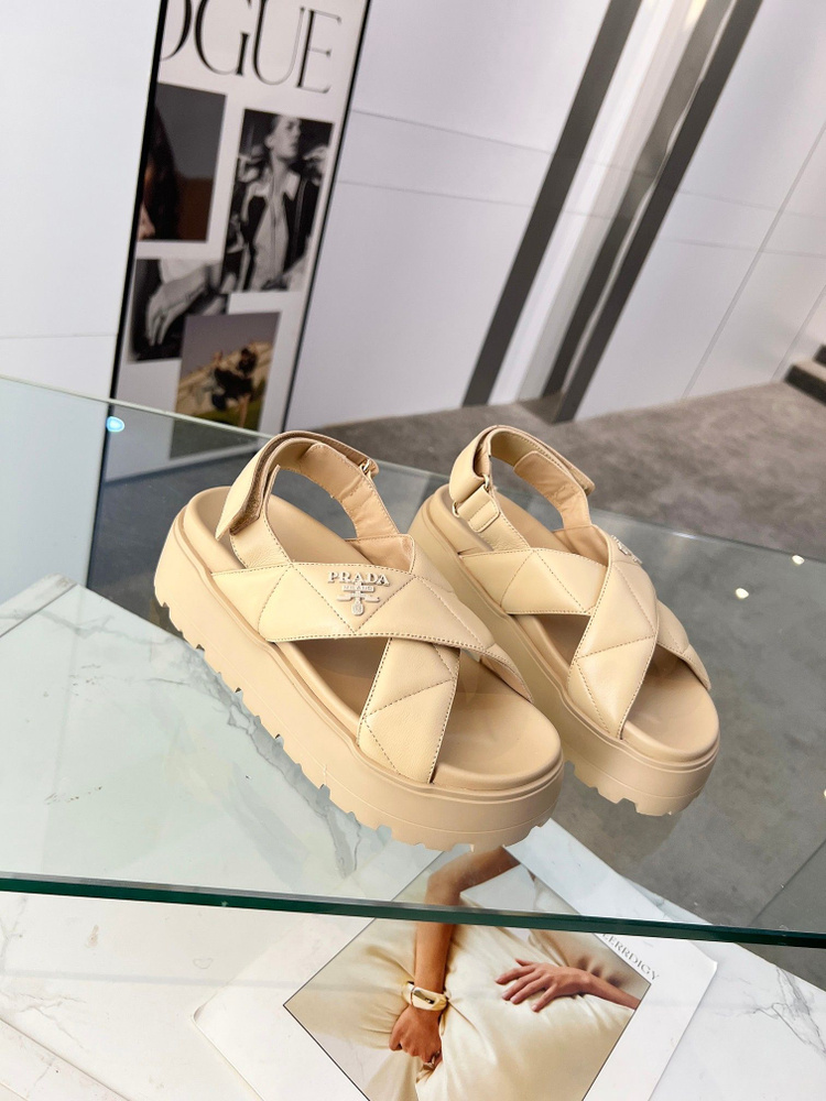 Пантолеты Prada #1
