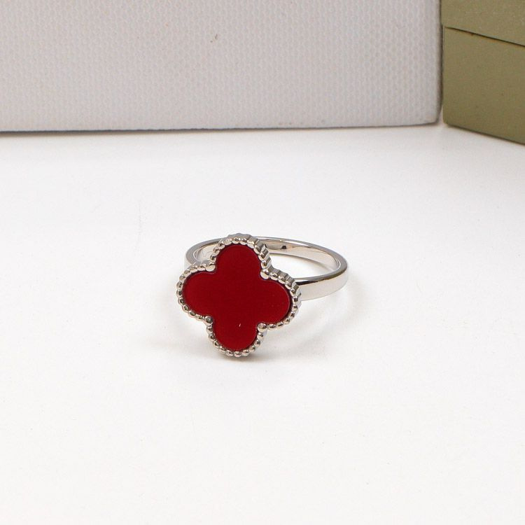 Van Cleef & Arpels Кольцо Перстень #1