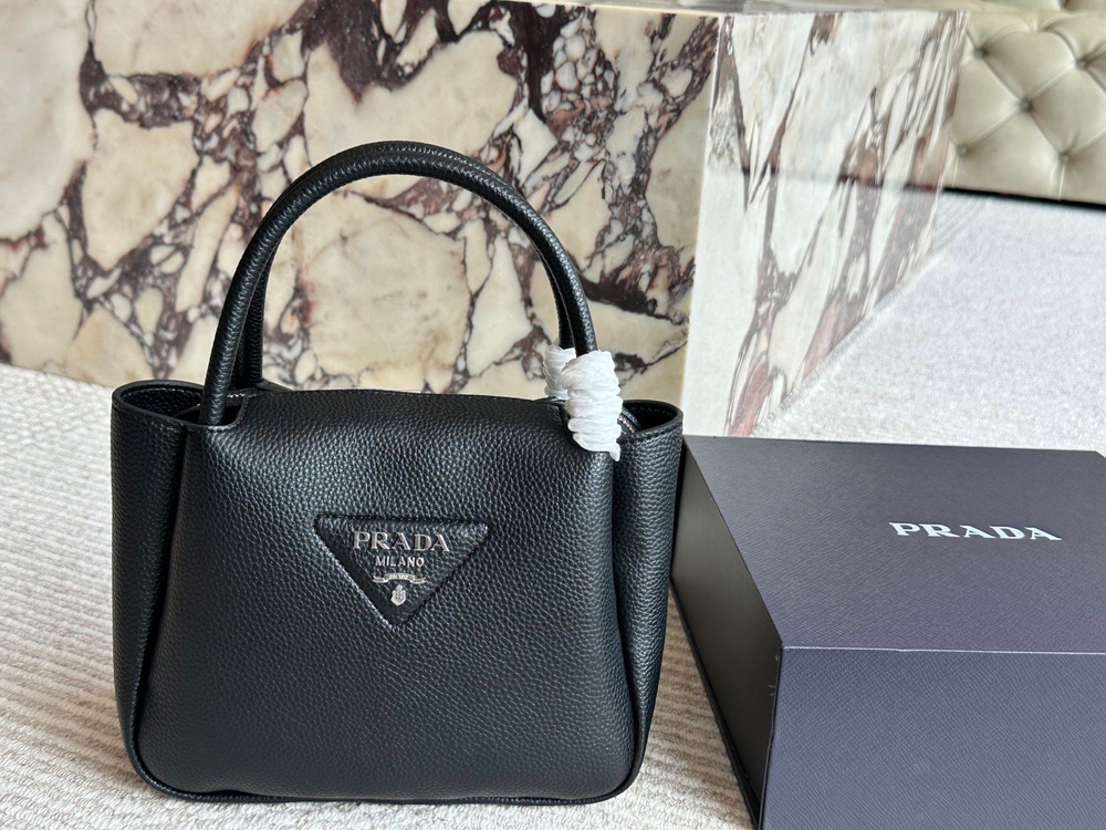 Prada Сумка ридикюль #1