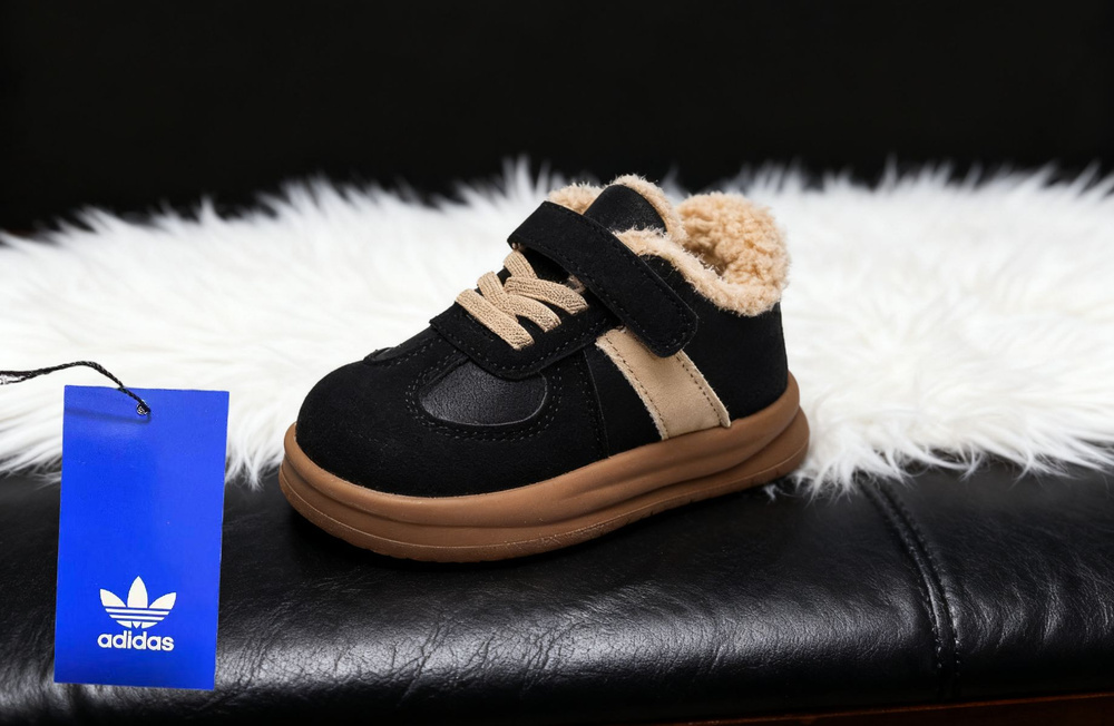 Ботинки adidas #1