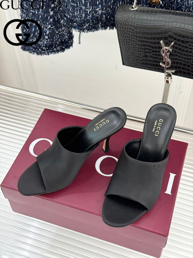 Тапочки Gucci #1