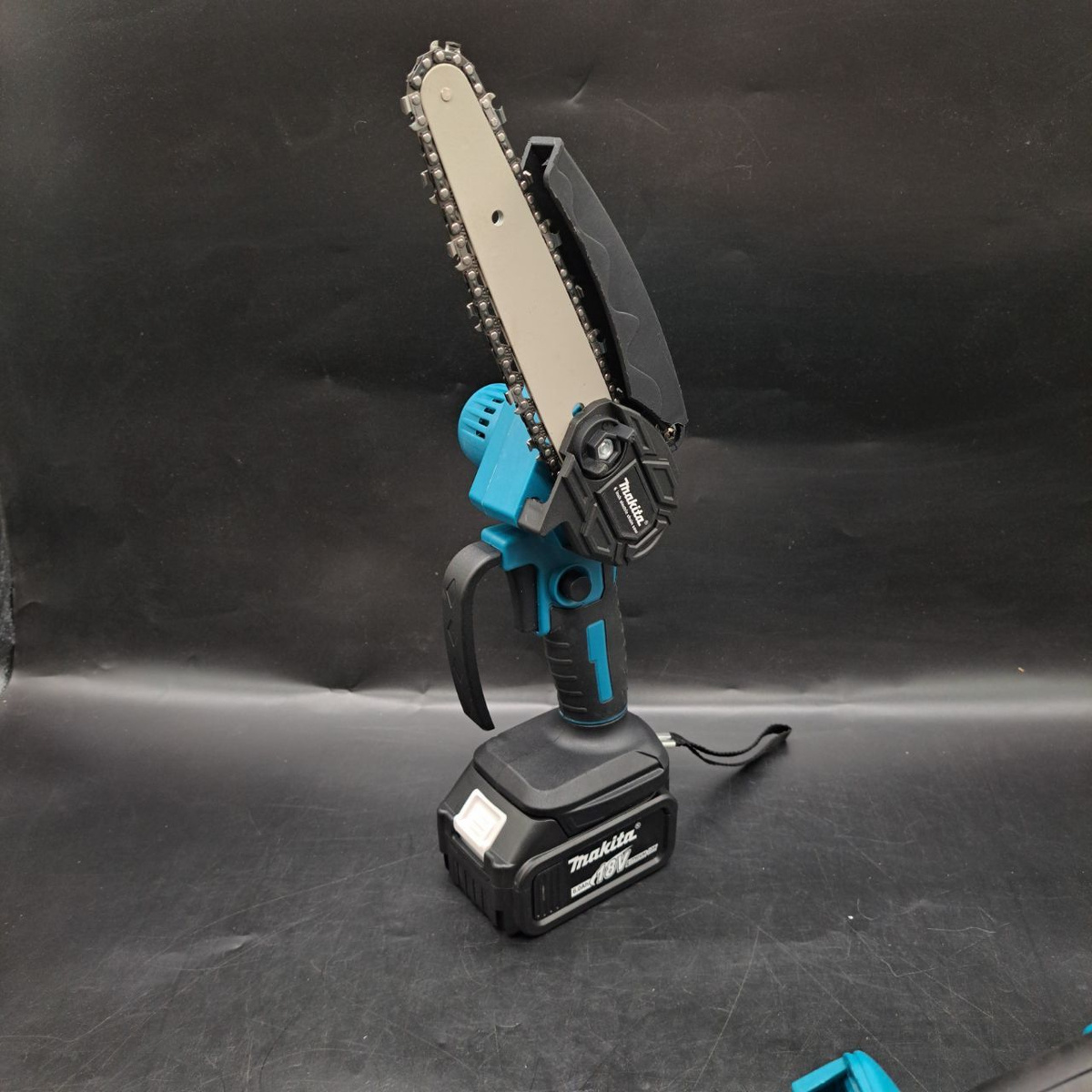 Набор инструментов Макита аккумуляторный 11 в 1/Инструменты для ремонта ...