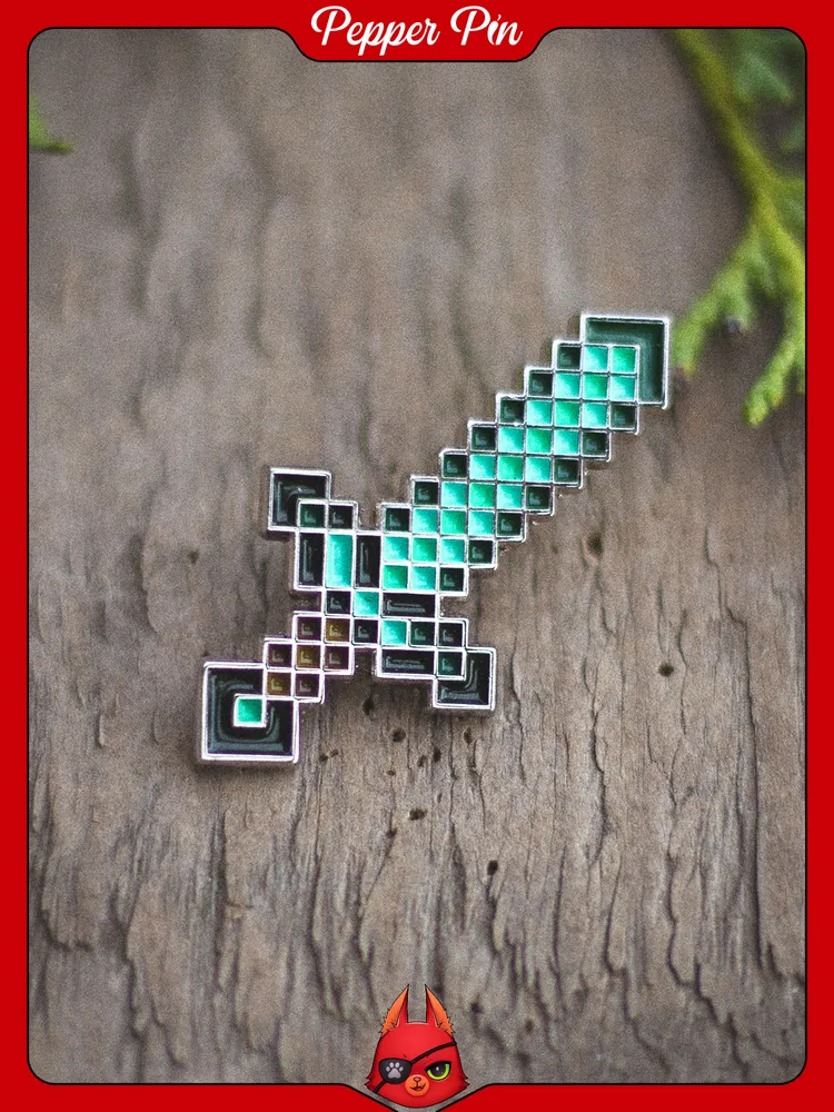 Металлическая брошь на одежду Меч Minecraft, вариант