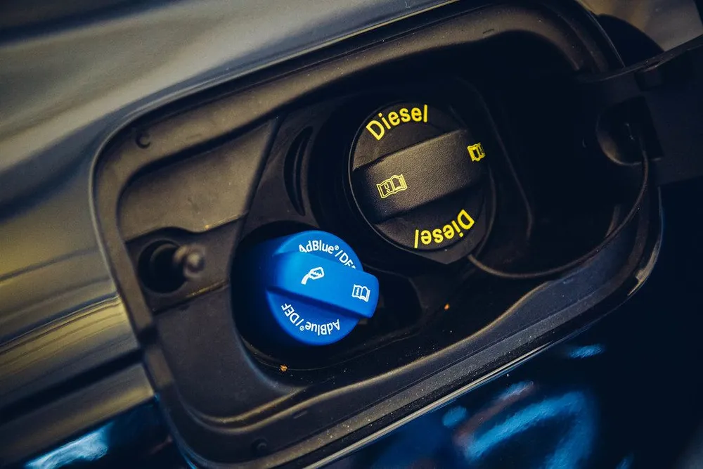 Жидкость AdBlue для дизельных двигателей BMW, 1.89л 83190441139, 1,89 л, фото 2