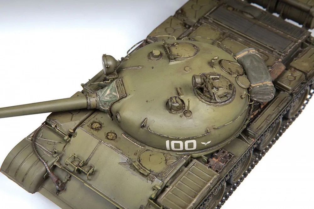 Сборная модель Zvezda (ЗВЕЗДА) Советский основной боевой танк Т-62 (1/35), вариант, фото 4