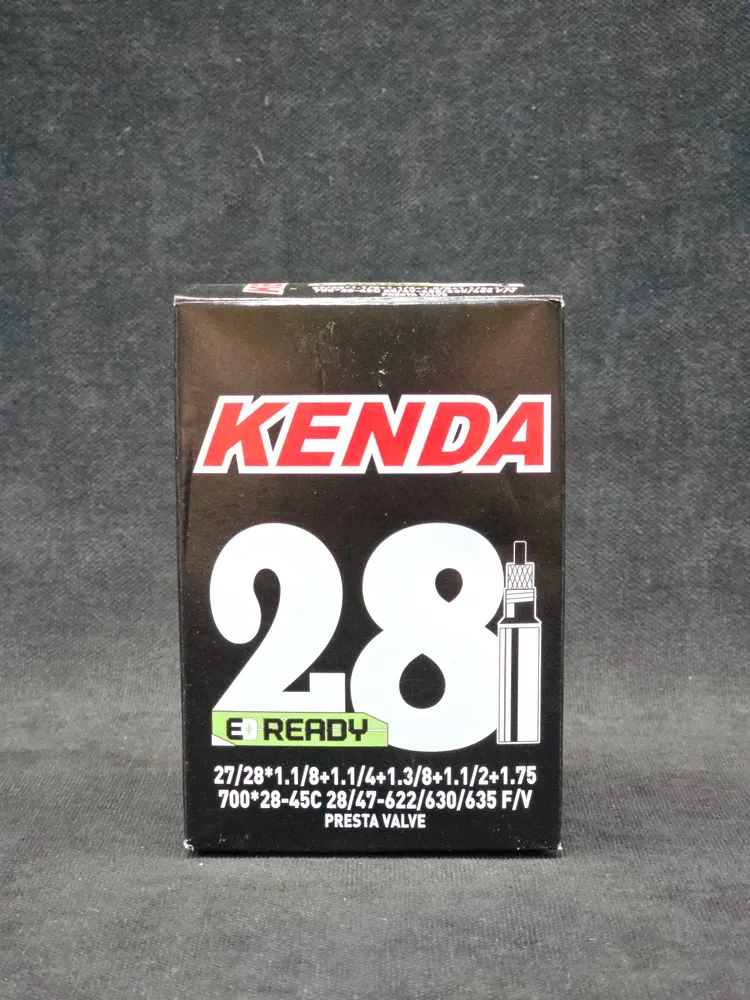 Камера велосипедная Kenda, 700x28/45c, полная резьба ниппеля со стопорным кольцом, тип ниппеля - presta (велосипедный), 700x28