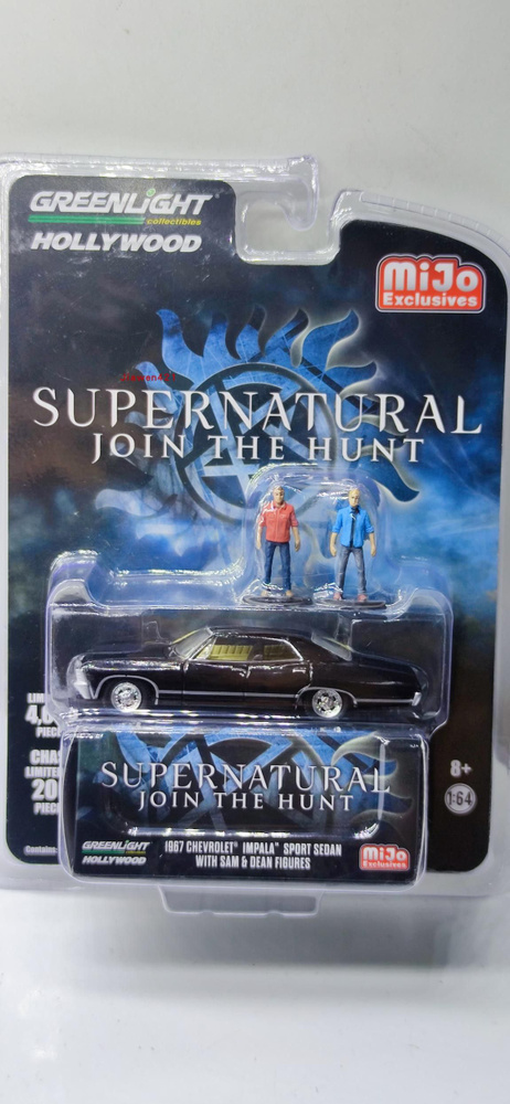 Модель greenlight 1:64 Supernatural 1967 Chevrolet impala sport editon with sam & deam figures Коллекция #1