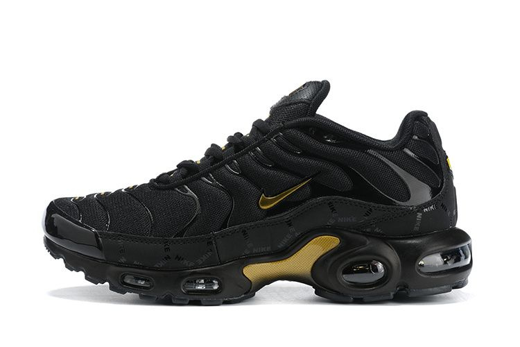 Nike air max plus black/black/metallic gold hotsell