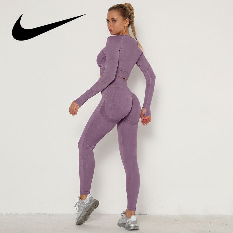 Костюм спортивный Nike #1