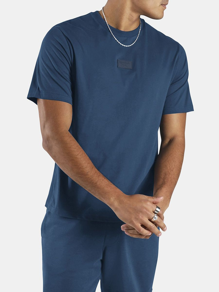 Футболка Reebok SILICONE BADGE T-SHIRT #1
