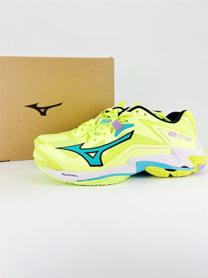 Mizuno Wave Lightning Z6 バドミントンシューズ Mizuno Wave Lightning Z6 купить на OZON по низкой цене