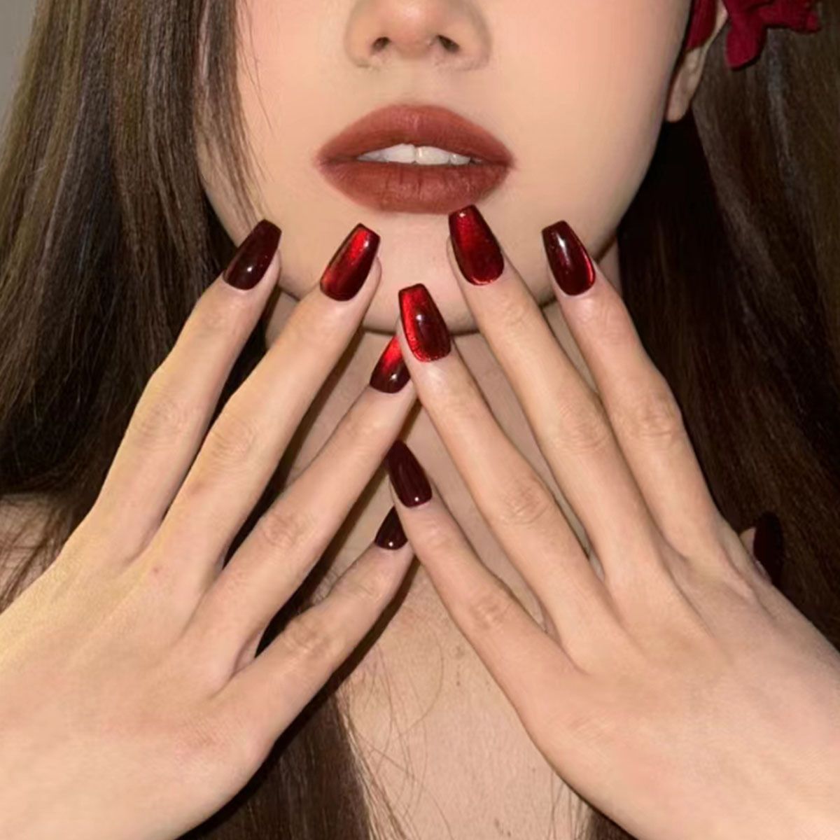 30штуккороткихногтей