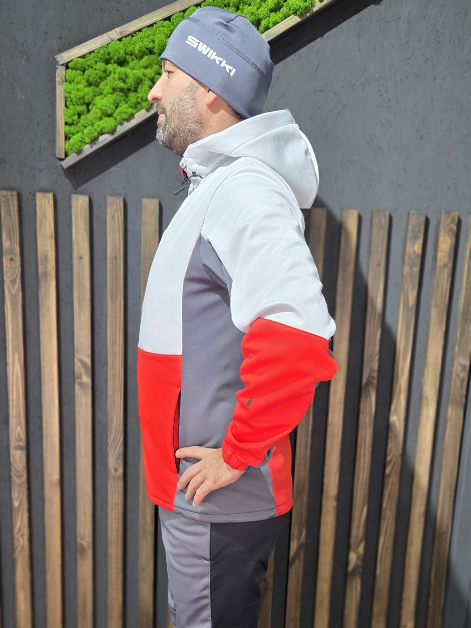 Шапка спортивная SWIKKI