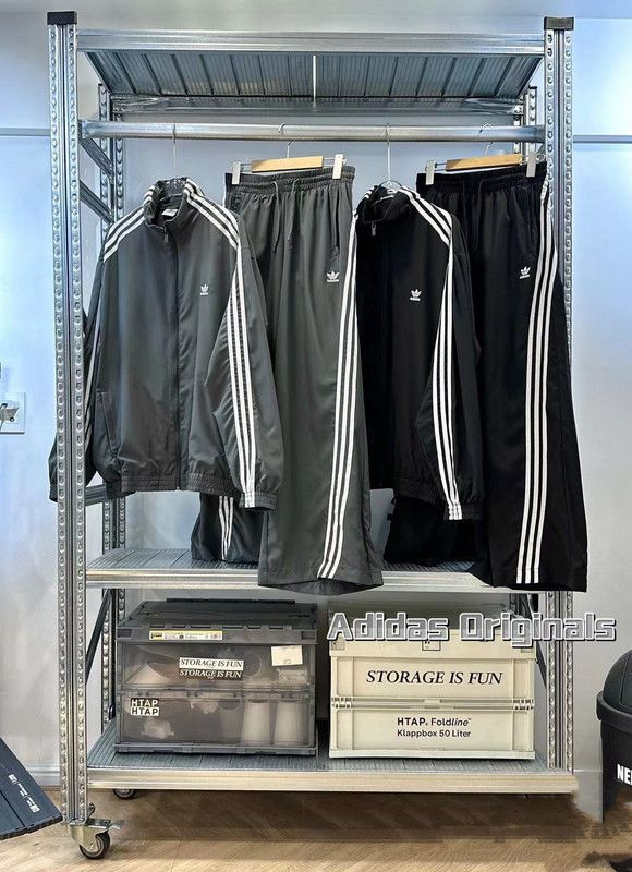 Костюм спортивный adidas Originals #1