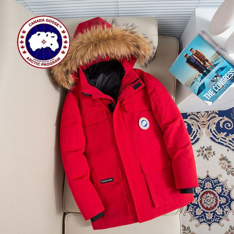 Пуховик CANADA GOOSE #1