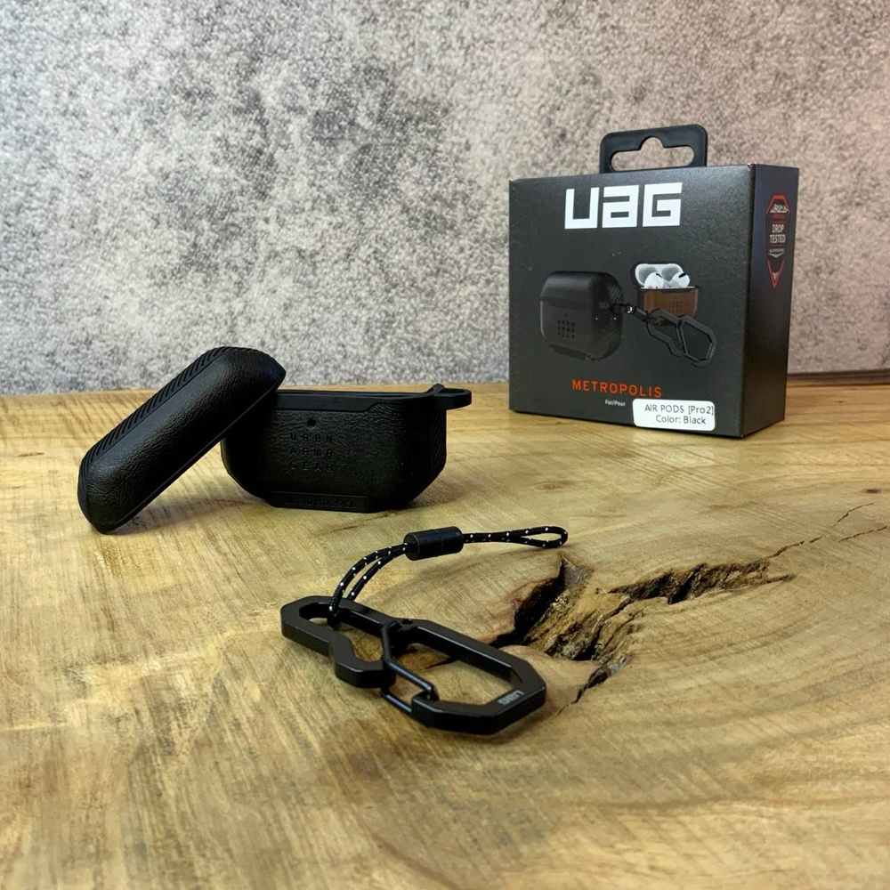 Чехол кожа с карабином (UAG) Metropolis для Air Pods Pro Black #1