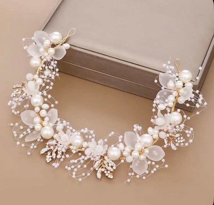 Корона, венок, ободок на голову невесты, диадема свадебная выпускной ...