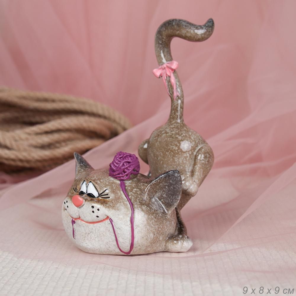 Статуэтка Кошка с клубком, полистоун, 8 х 9 х 9 см