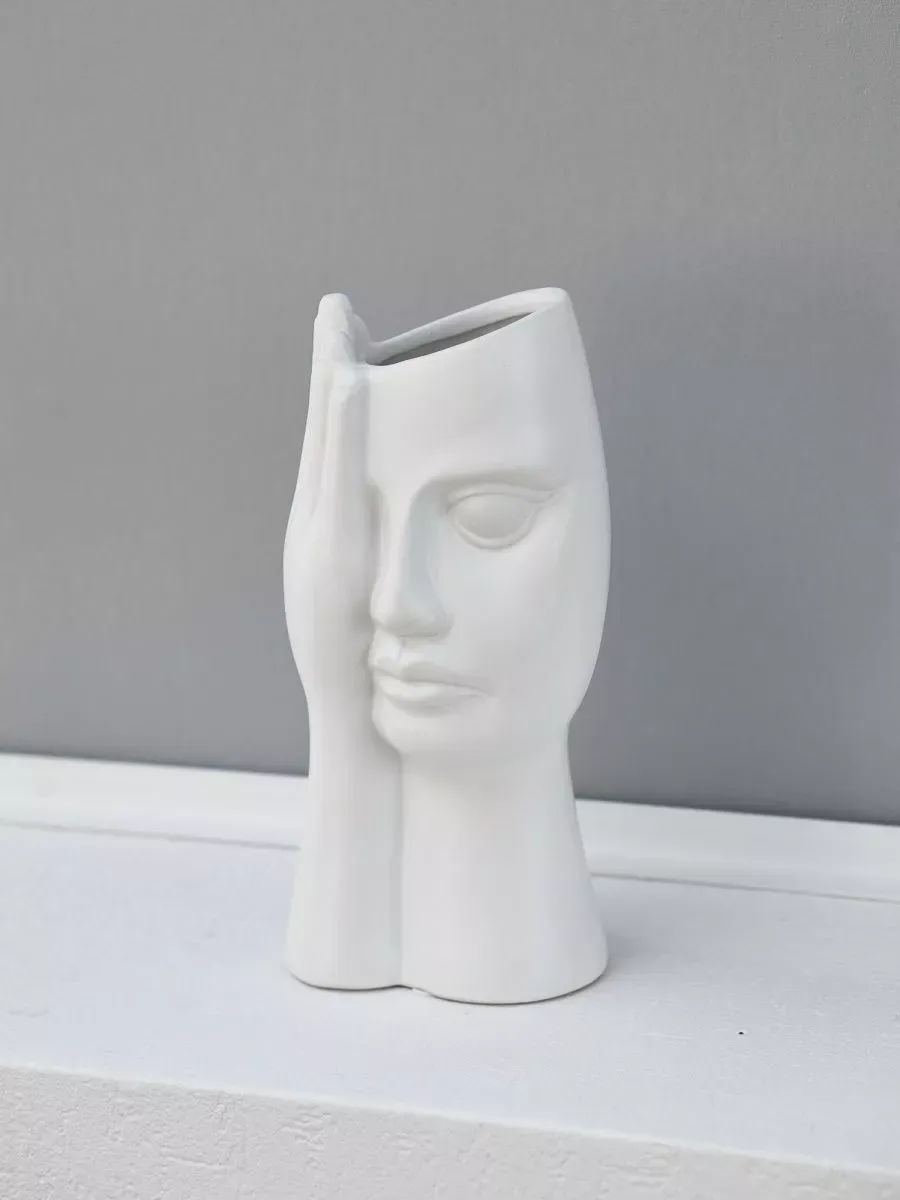 Ваза Рука Лицо 8*13*27 Белая