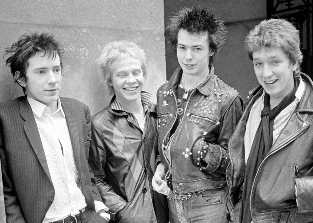Плакат / Постер Группа Sex Pistols А3 (30*42 см) #1