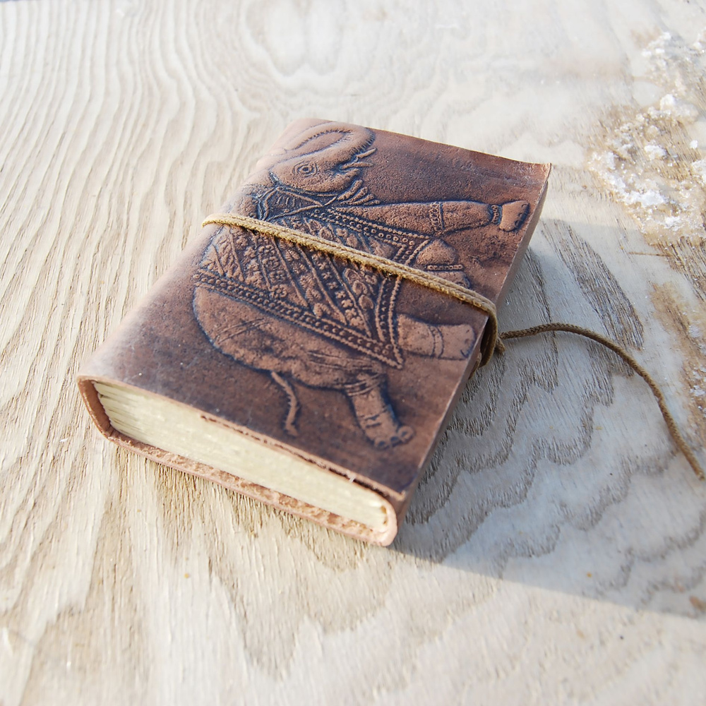 Кожаный блокнот ручной работы \"Слон и Мандала\", 12/9 см - купить с ...
