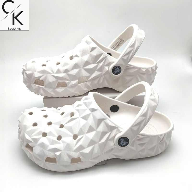 Босоножки Crocs Sarah Clog #1