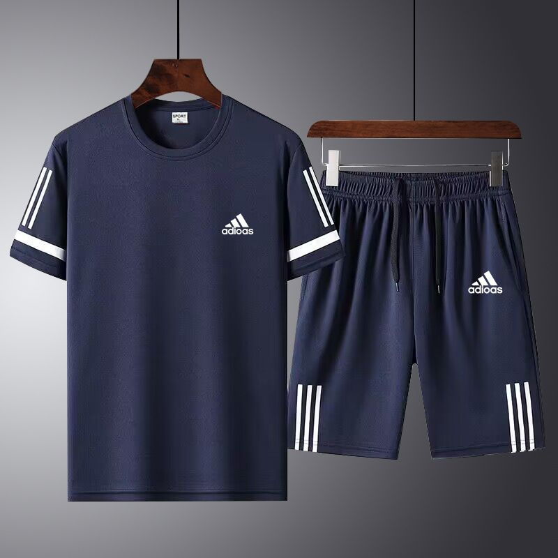 Костюм спортивный adidas #1