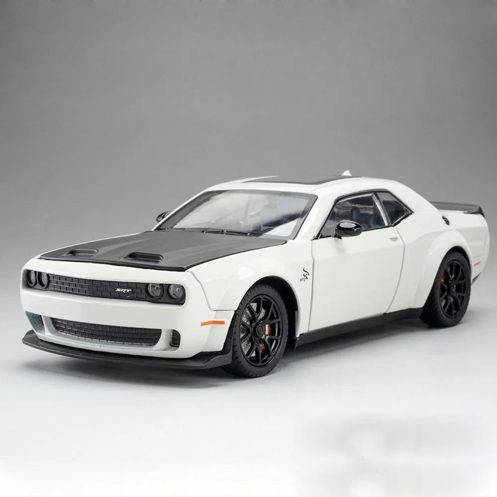 Машинка металлическая Dodge charger SRT 1:24 в индивидуальной коробке  #1