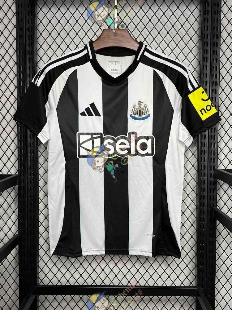 Футболка спортивная Football Jersey Newcastle #1