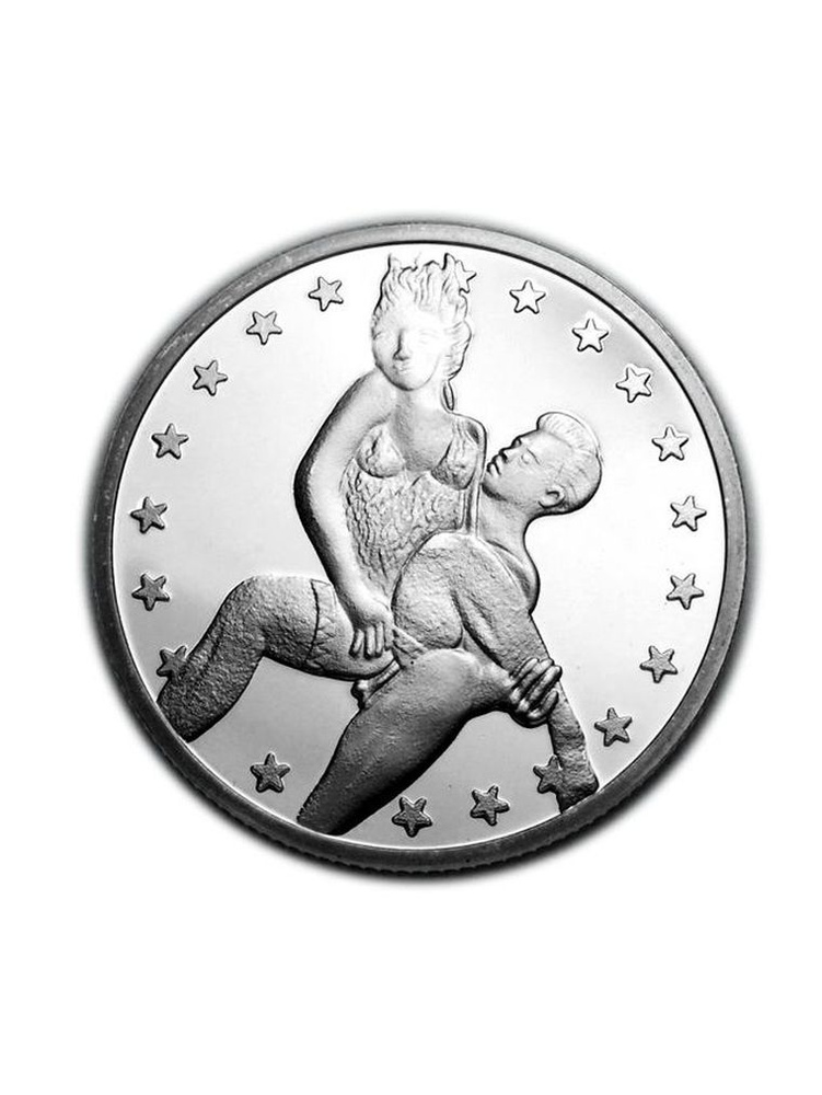 Жатырдағы үлкен заттардың порно видеосы Өзбек порно видео