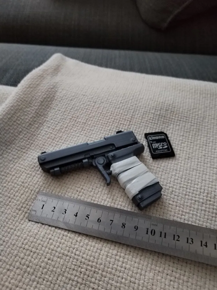 Полуавтоматический пистолет (Пэшка), мини, 10см