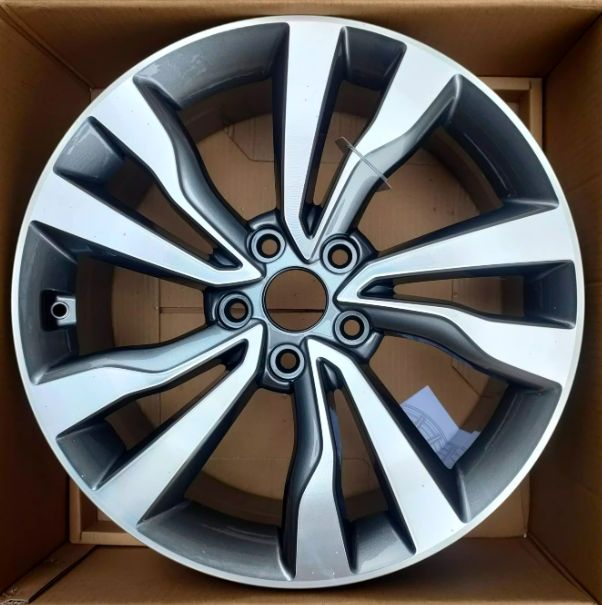hoamilyКолесныйдискШтампованный18x7"PCD5х114.3ET45D60.1