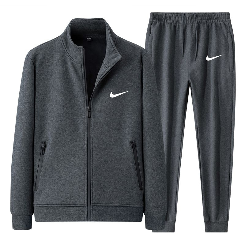 Костюм спортивный Nike #1