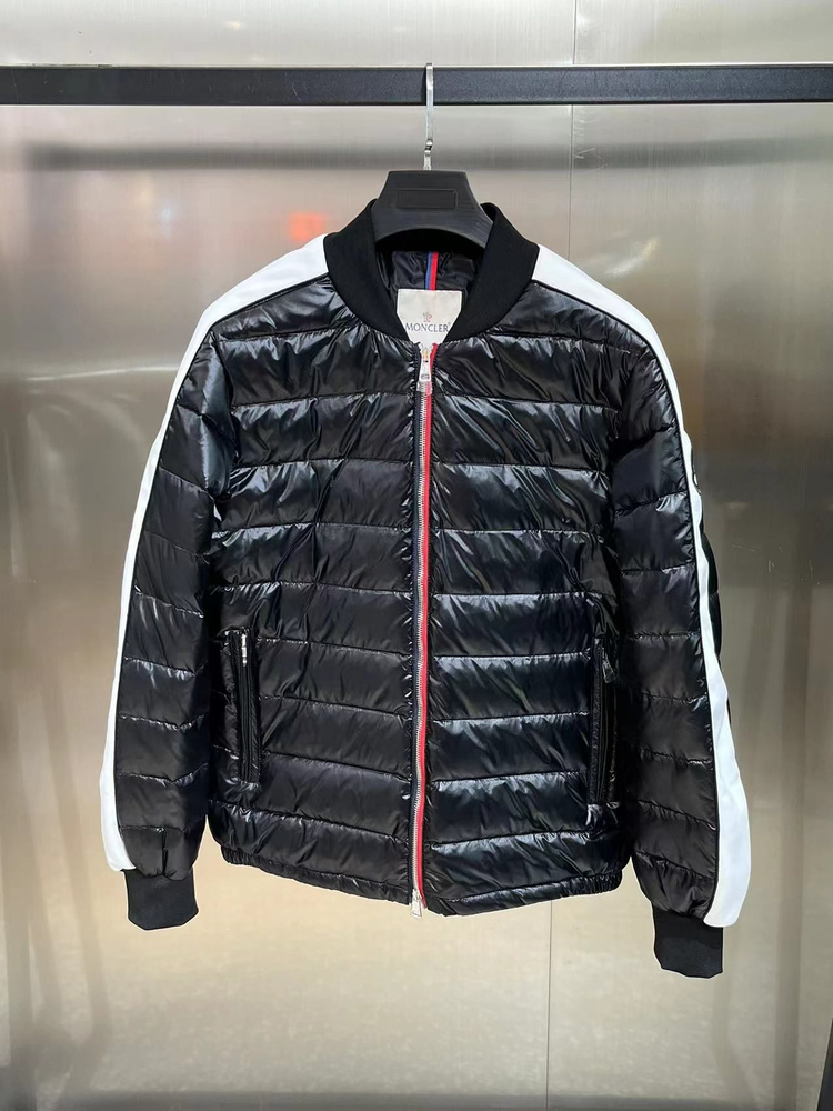 Пуховик MONCLER #1