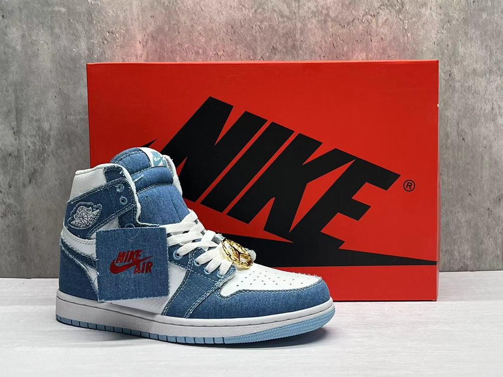 Кроссовки Nike Air Jordan 1 #1