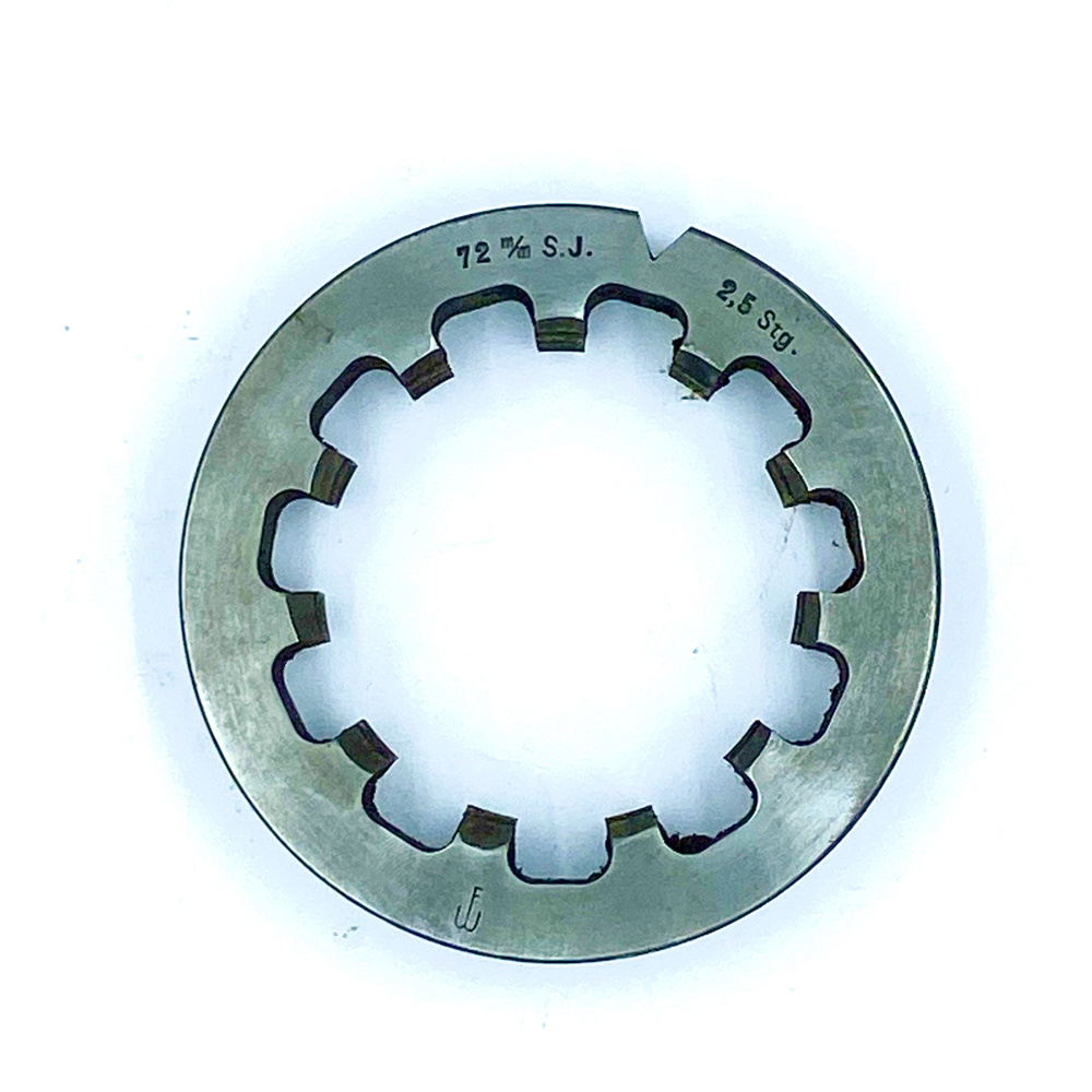 Плашка М 72х2,5 #1