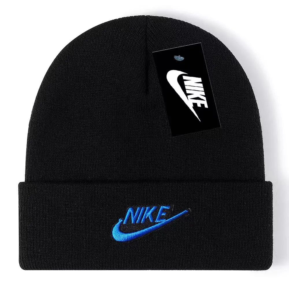 Шапка Nike #1