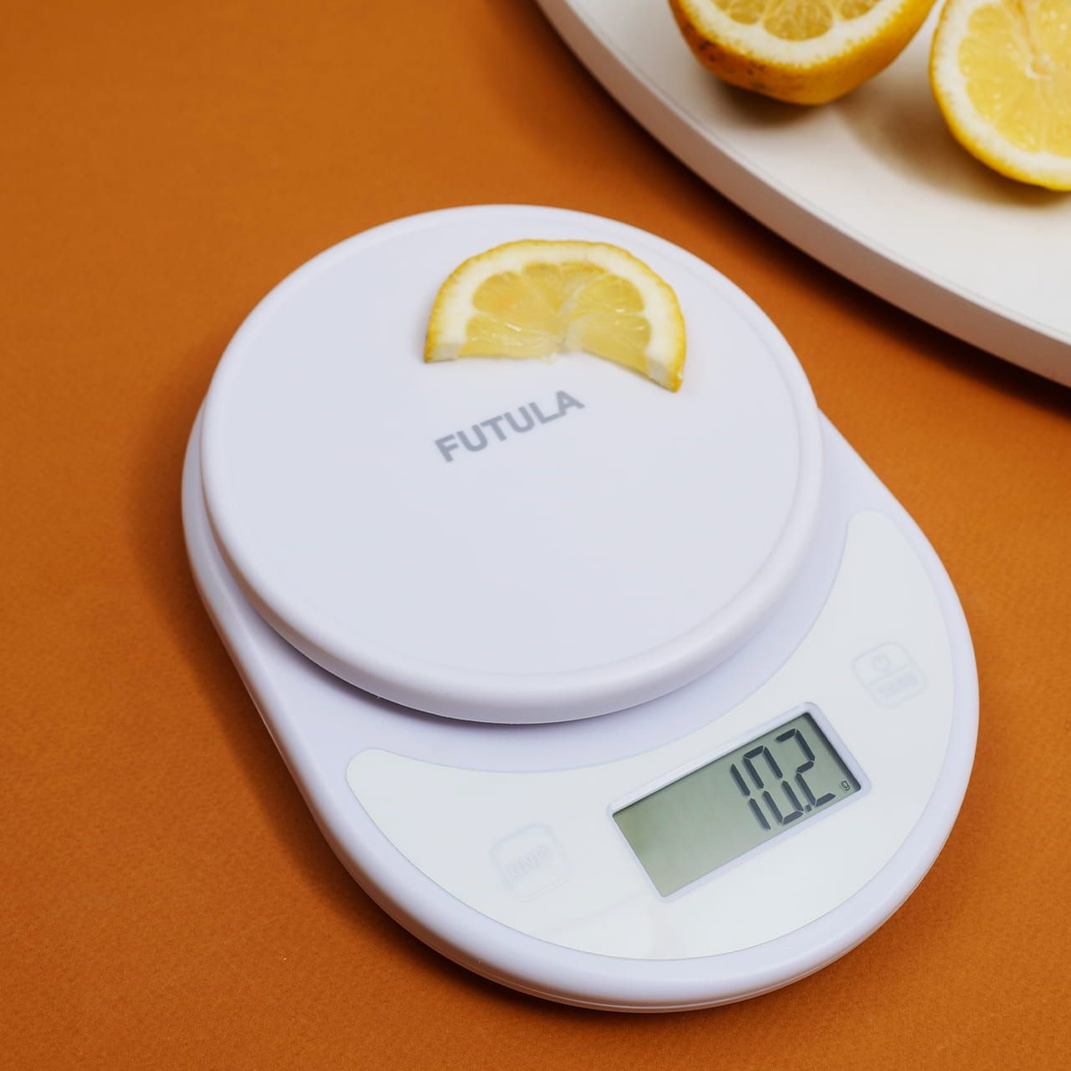 Купить кухонные весы Futula Kitchen Scale 1 белого цвета у официального дилера в России со склада в Москве