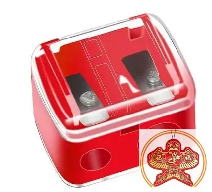 Точилка для косметического карандаша, вариант