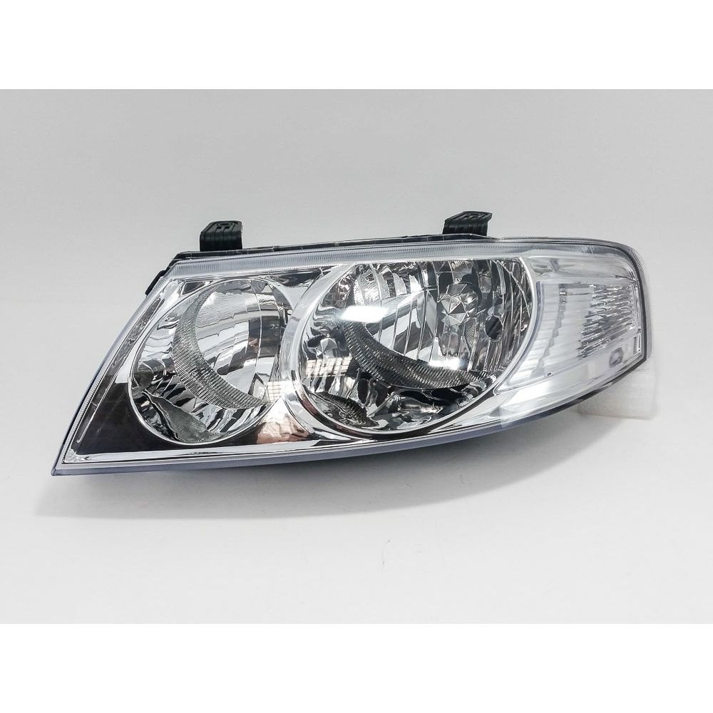Фара Nissan Almera Classic 06-12 (Слева/ Галоген/ под электрокорректор/ Чёрная)
