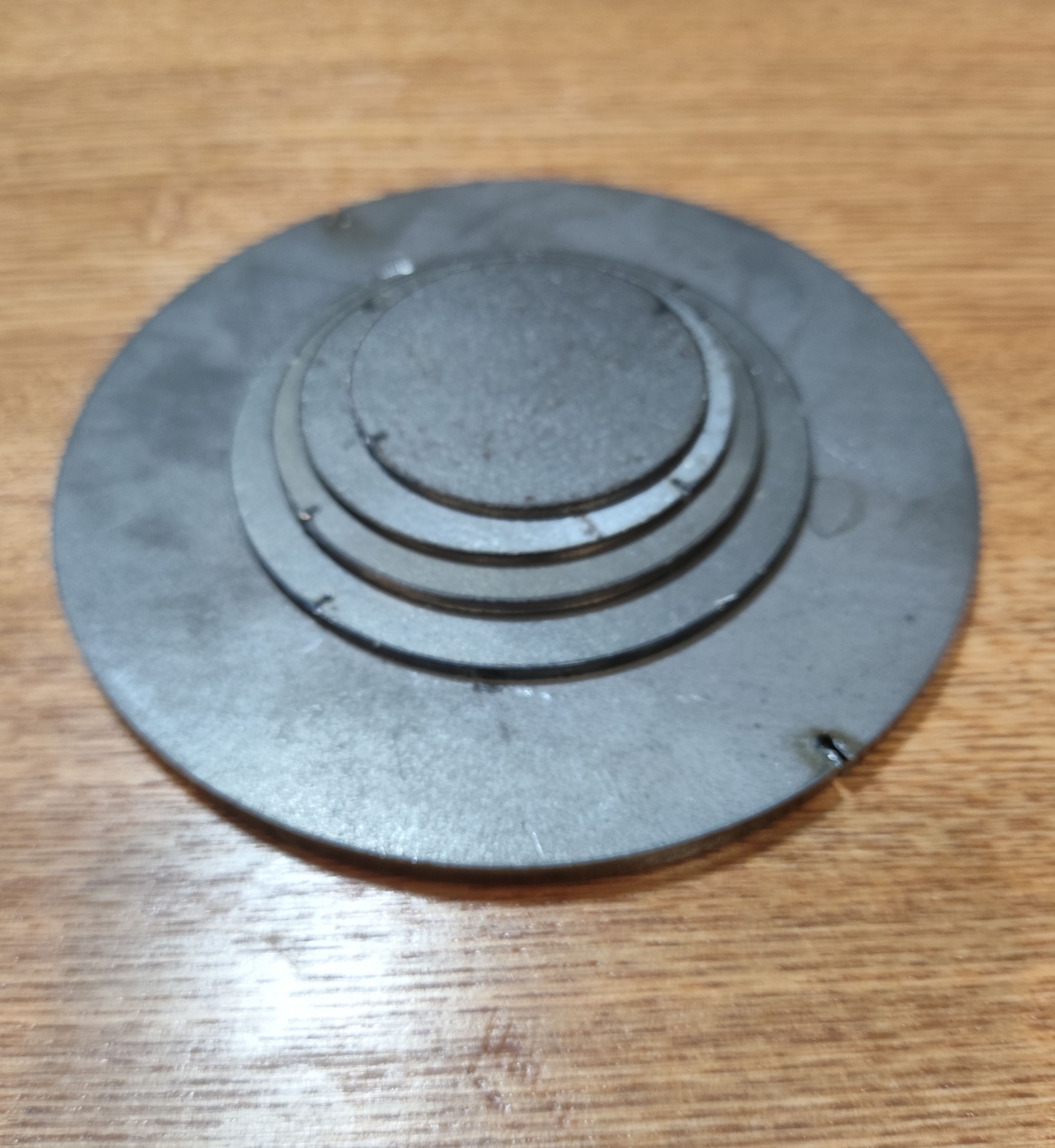 Кругметаллический,пластинастальнаякруглая