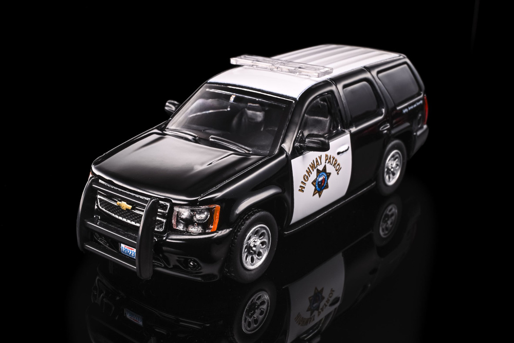 Машинка 596 model 1/64 Chevrolet Tahoe NYPD Los Angeles Police ...