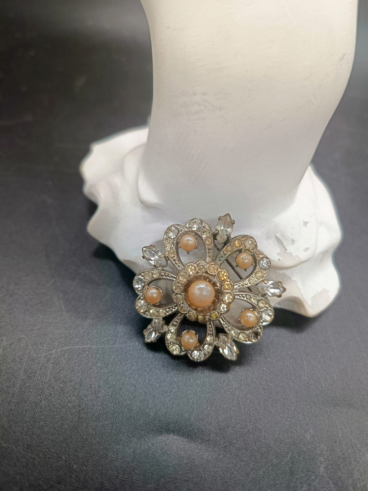 Брошь винтажная советская с жемчугом кремового оттенка, СССР украшения ...