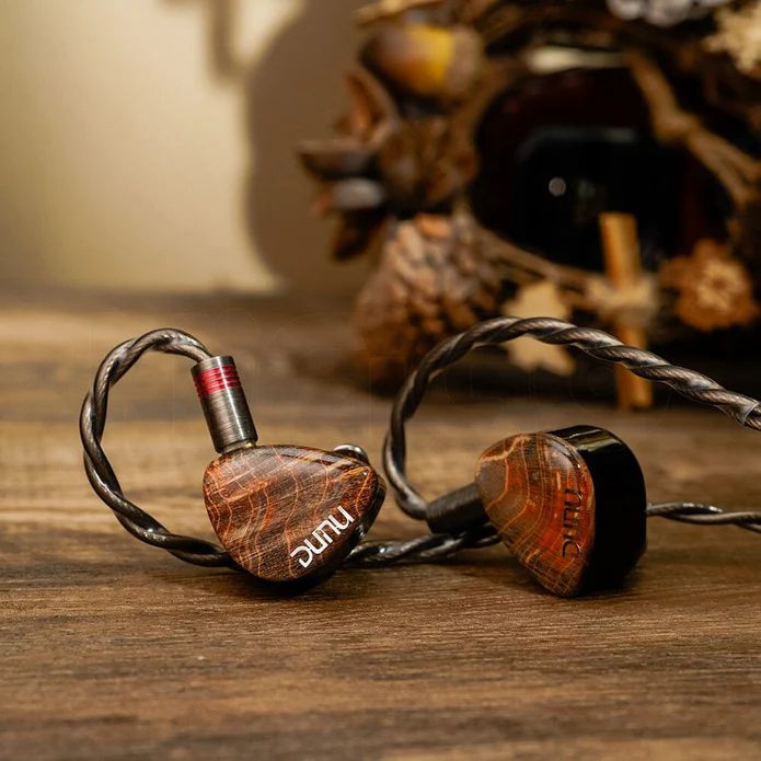 DUNU x Gizaudio DaVinci 新品未開封 Внутриканальные Внутриканальные DUNU DaVinci Проводное 35