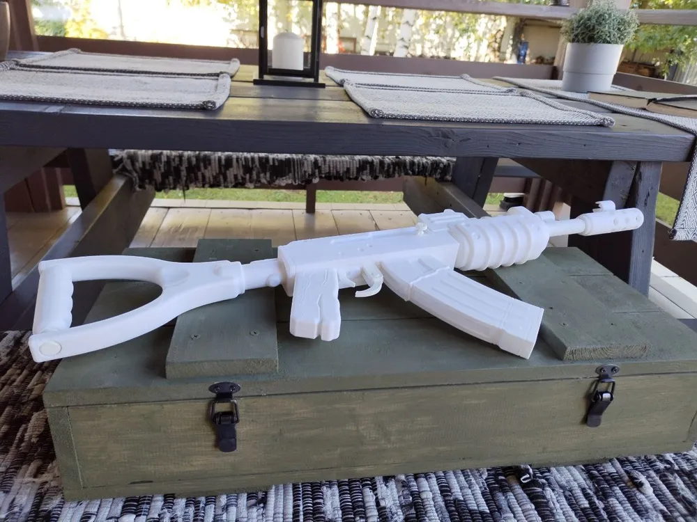 Штурмовая винтовка (Калаш), белый, 80см