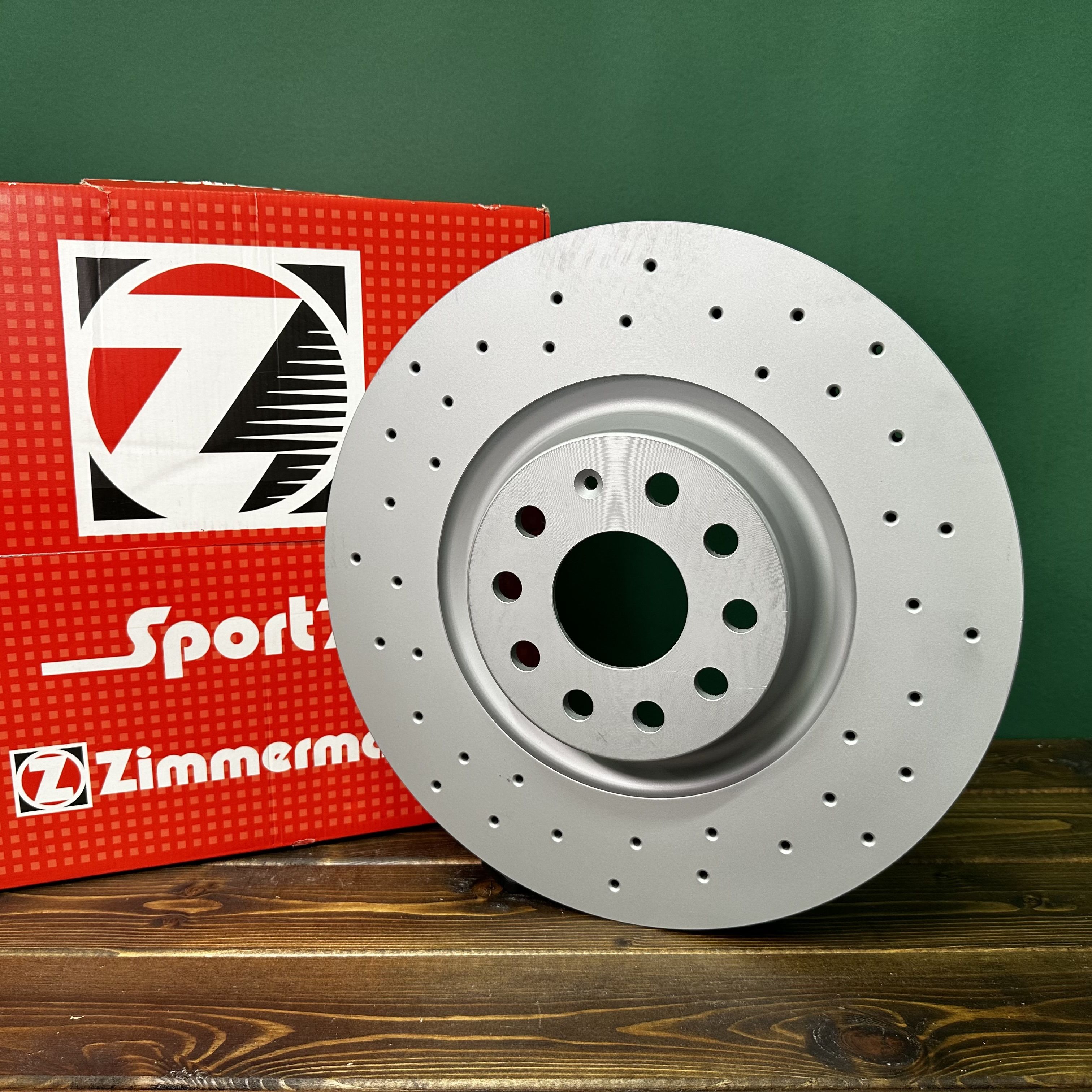 ディオーラム Диск тормозной передний перфорированный 340 mm для Skoda Octavia