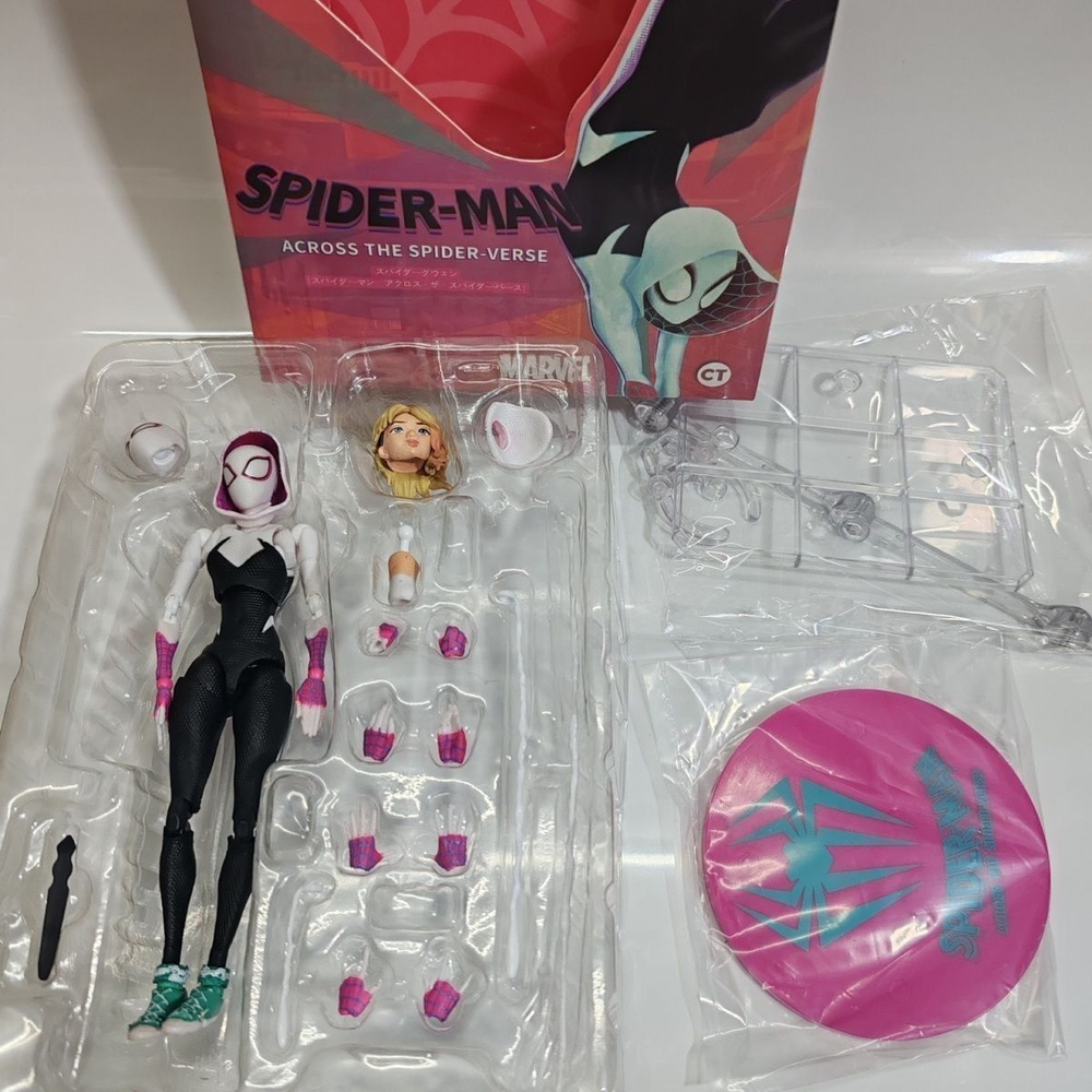 Spider Gwen 15 spider-gwen-15