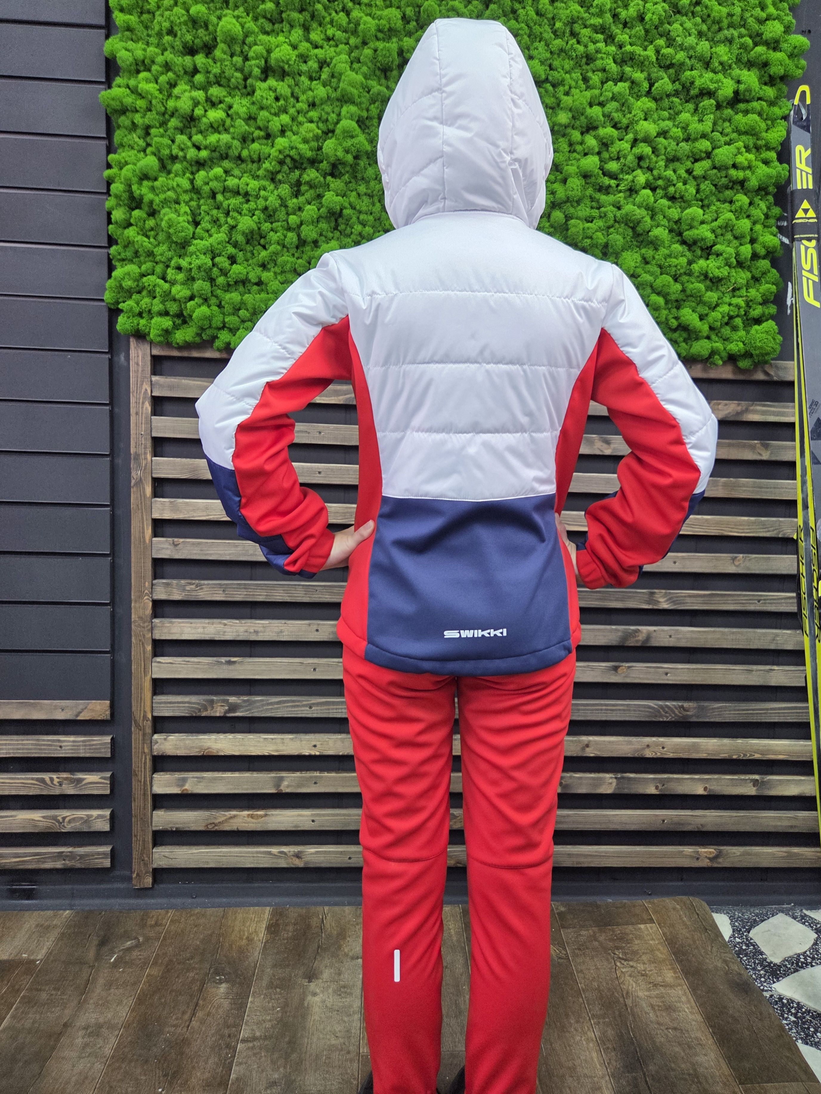 Куртка спортивная SWIKKI