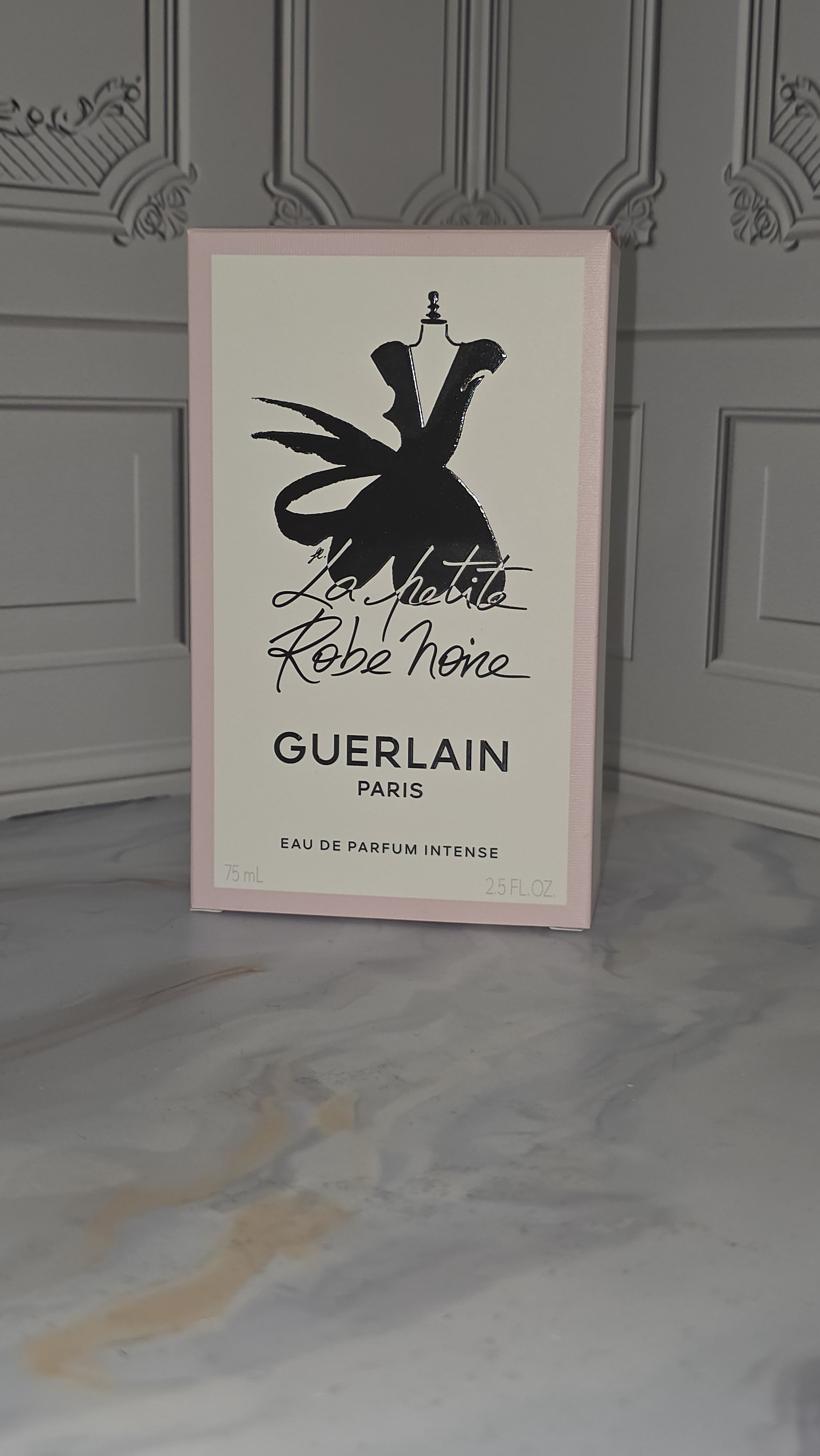GUERLAIN La Petite Robe Noire Парфюмерная вода 75 мл купить