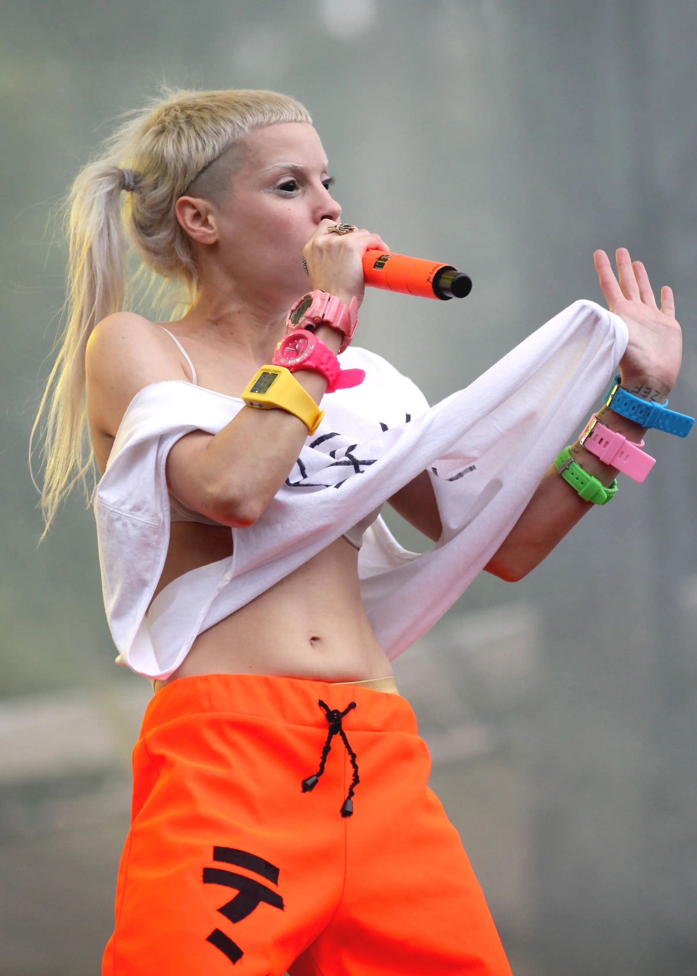 die antwoord yolandi net worth - Ilustrasi 3